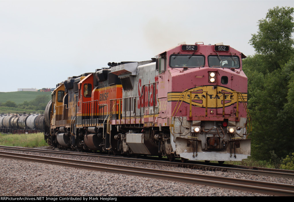 BNSF 552